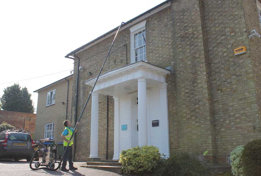 mid-wales gutter cleaning